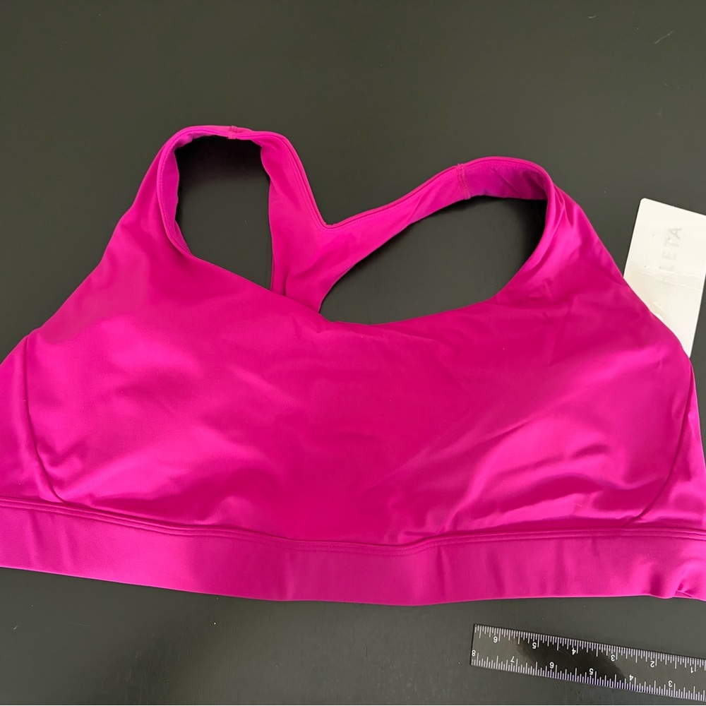 Athleta Women's Fuchsia Sports Bra